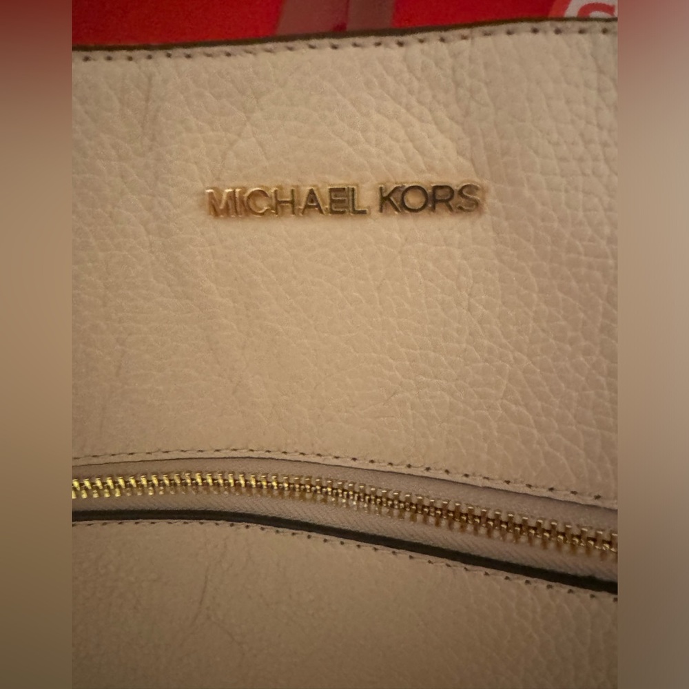 Michael Kors Pink Purse